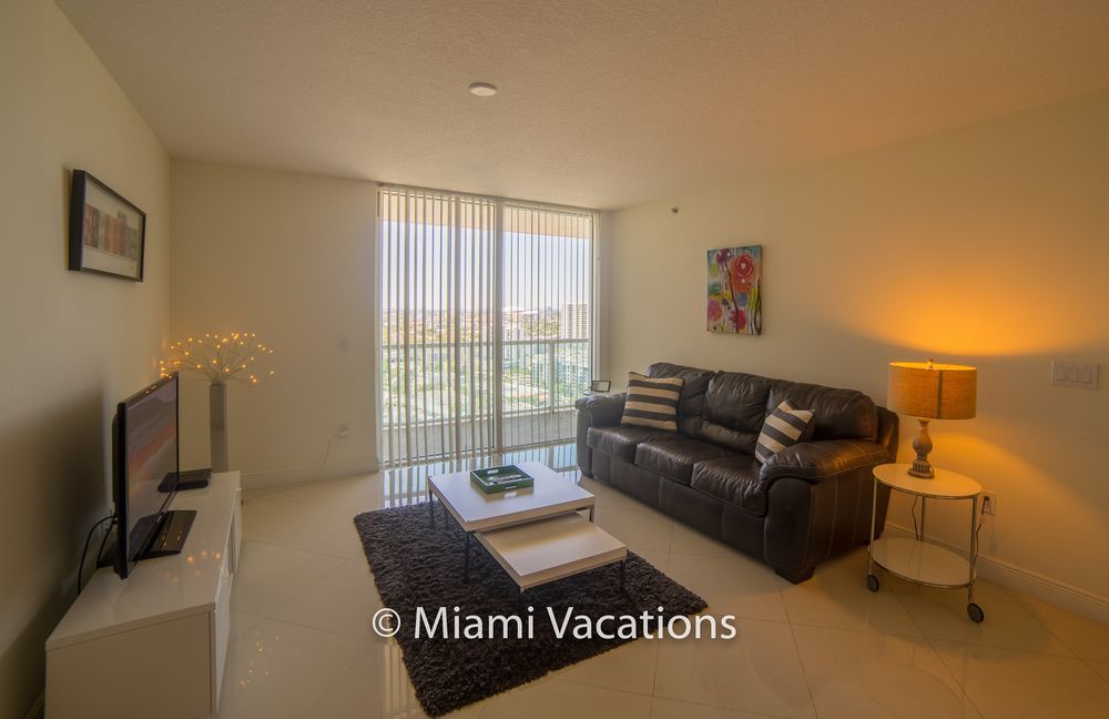 Churchill Suites Miami Brickell - One Broadway エクステリア 写真