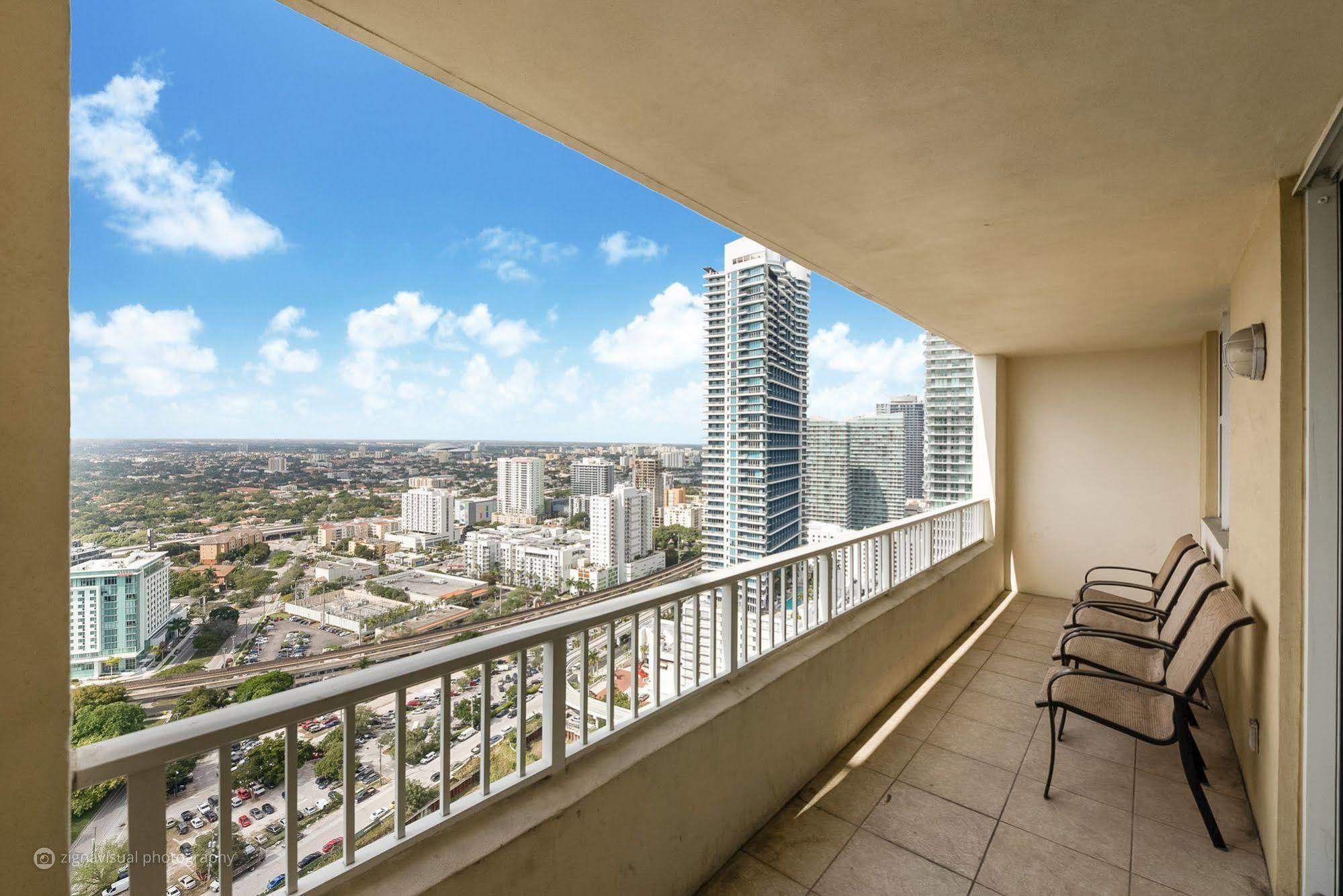 Churchill Suites Miami Brickell - One Broadway エクステリア 写真